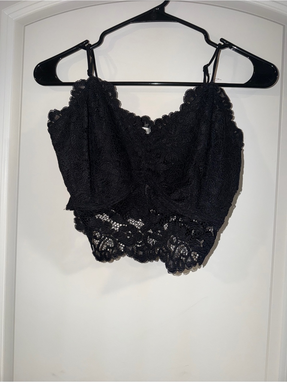 Essentials Black Lace Cropped Camisole - Picture 3 of 3